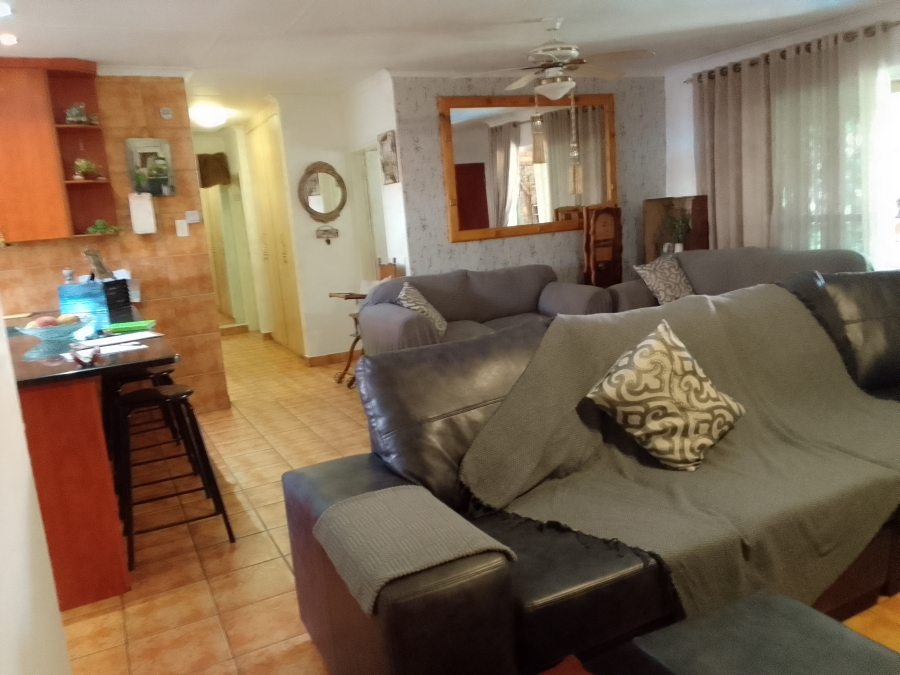 3 Bedroom Property for Sale in Oos Einde North West